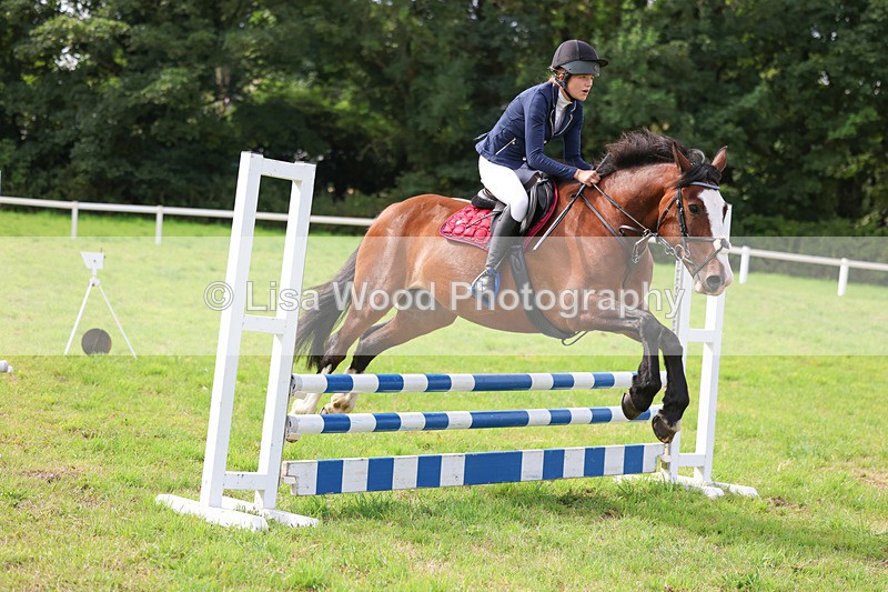 3E7A5696 - Class 2: 70cm Juniors and Seniors