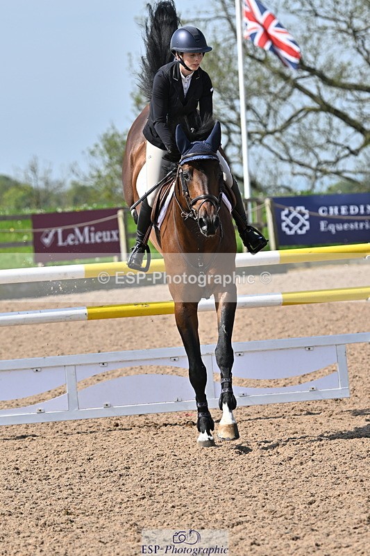 240509A-103510-00920 - Cls 8 Foxhunter