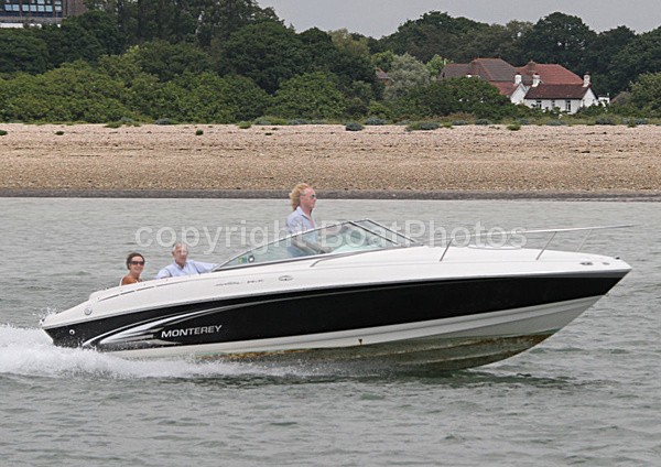 100621 MONTEREY IMG_5330 - Motorboats - Open