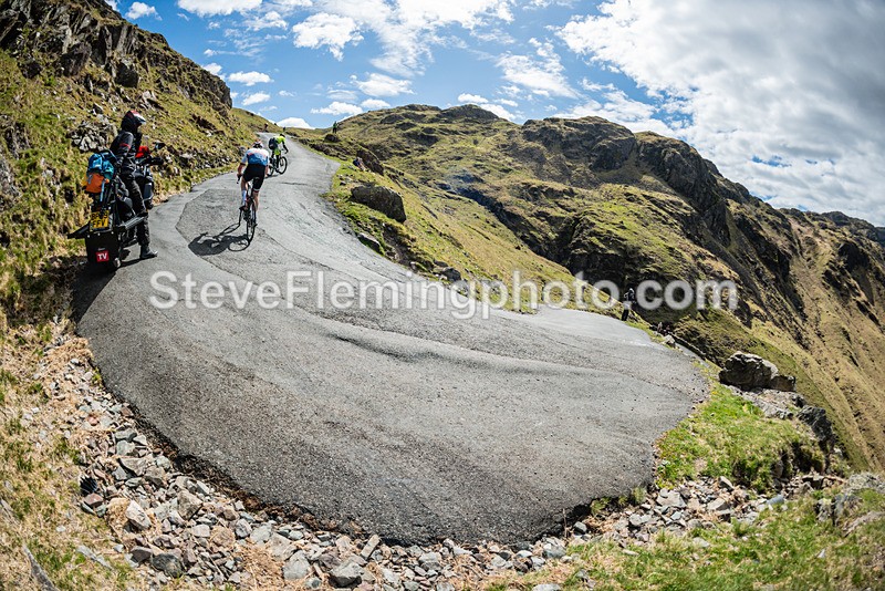 105849 - Hardknott Hairpin 11.00 - 12.00