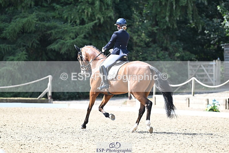 250810A-110630-05722 - 071-Abbie.NewburySeagry.Viceroy