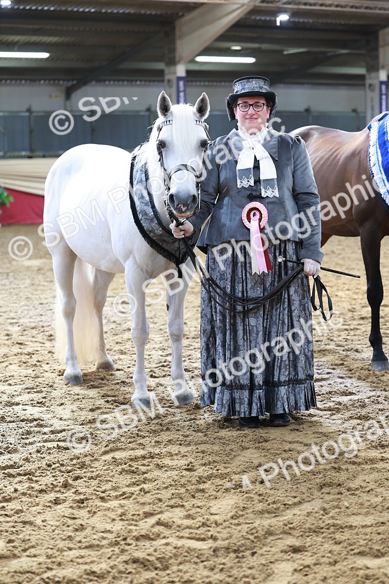 SBM_12150 - Class 103 - IH Costume