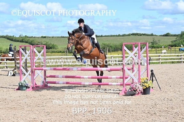 BPP_1906 - CLASS 18 SUN British Novice/ 90cm Open