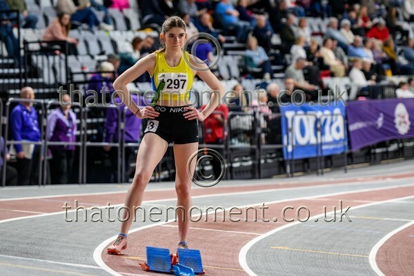 CEREL-917835 - Track Female Set One