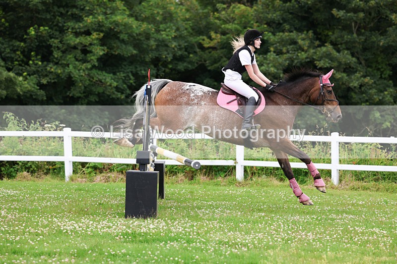 3E7A3664 - Class 6: Hawkins Motors Senior 1.00m Derby