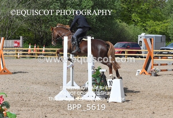 BPP_5619 - CLASS 24 SUN Senior BritiNovice/ 90cm Open