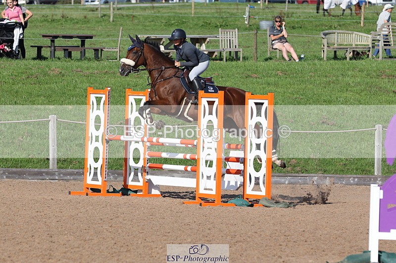 230915A-161334-03079 - Cls 6 Snr 1.05m Derby