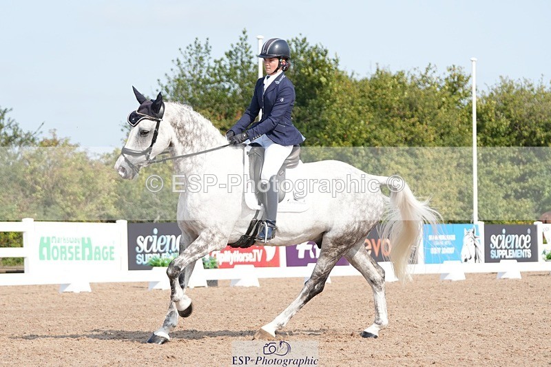 250817-101612-08026 - 125-sophie.smithEMS.FUTURA.ESTRELLA