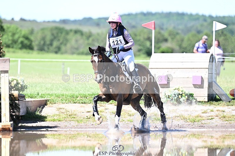 260530A-145147-15460 - A-121-Caoimhe.Chambers