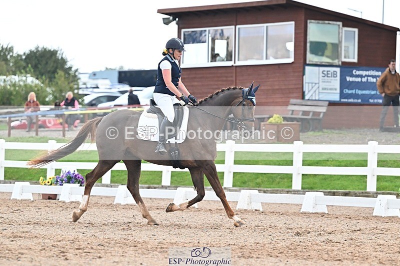 250907-134914-08584 - 006-Verity.PerryVogue