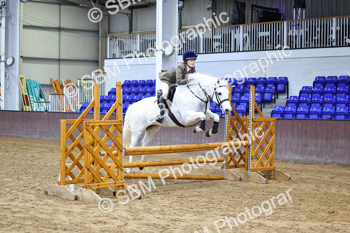 SBM_003526 - Class 37 - 80cm Training Stakes
