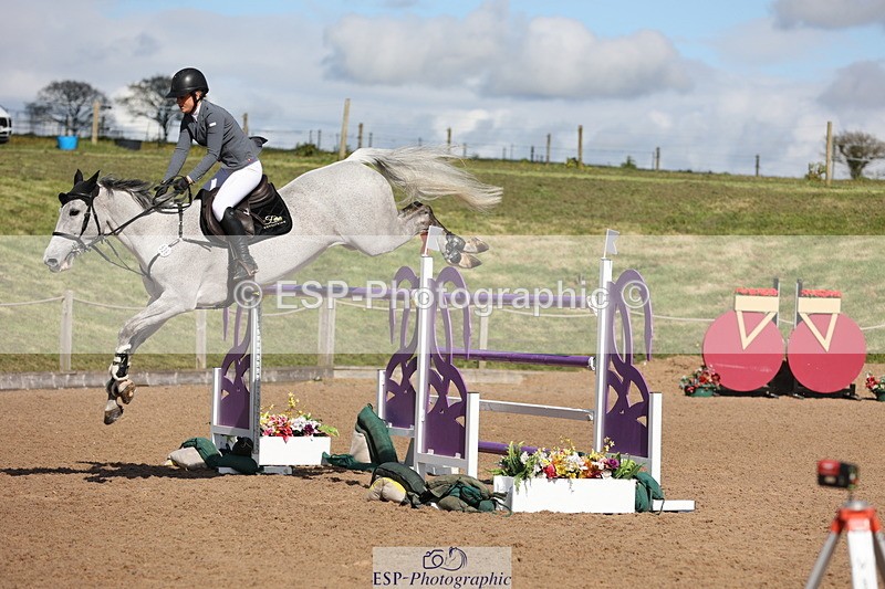 240419A-155145-08994 - Cls 10, 2 Star Big Tour 145cm  15.45 to 16.35 break