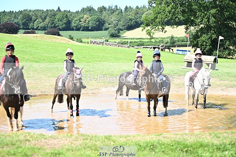 240729B-150421-03093 - Abbie's Group XC