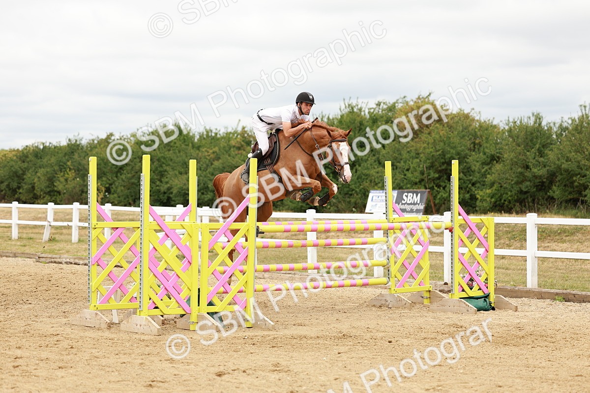 SBM_018203 - Class 21 - Senior Newcomers Championship 2d Rd