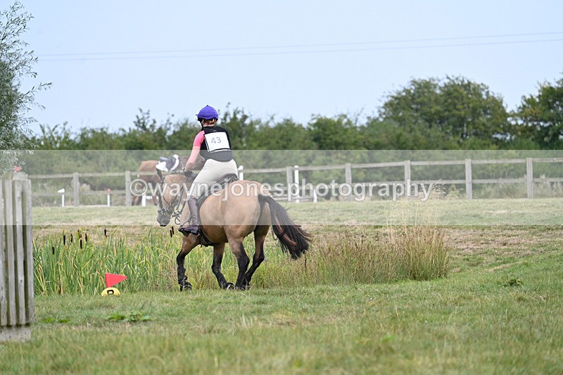 WJ7_8224 - 80cm XC Time 15:26 to 15:43