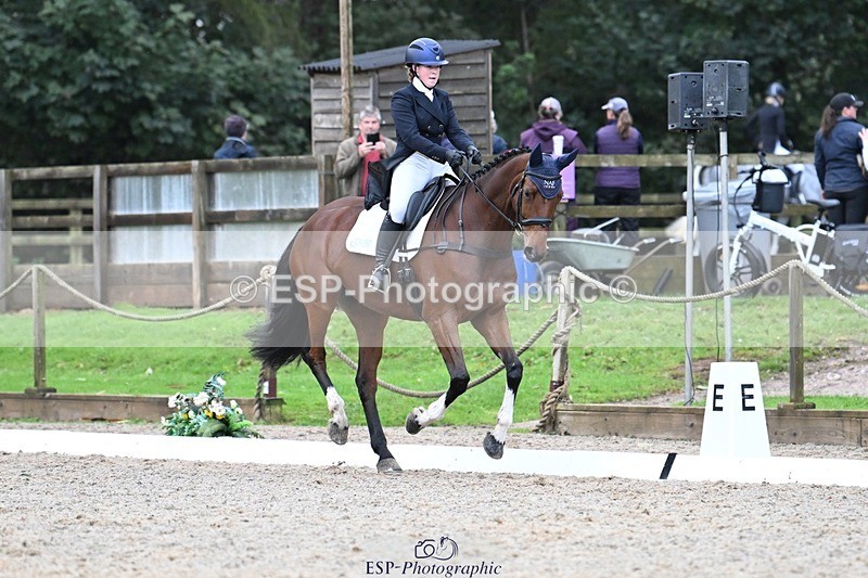 231019-113935-01869 - 040-DODINGTON-Sophie.Wildern-DR