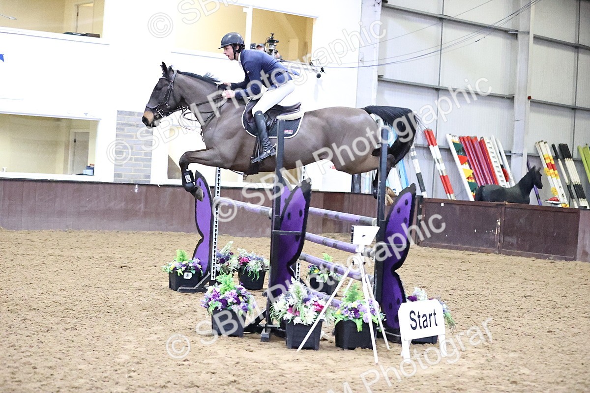 SBM_010244 - Class 25 - Equestrian Senior Foxhunter 1.20m