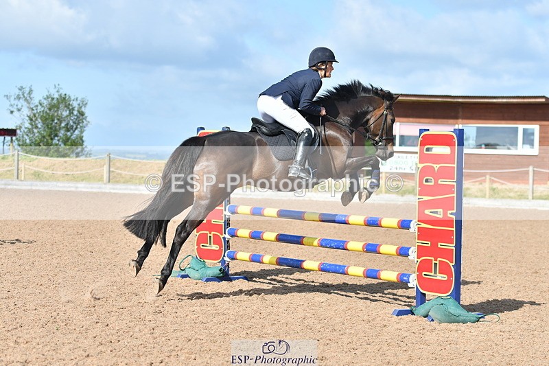 240609A-090533-03216 - Cls 15 Snr British Novice and 90cm Open