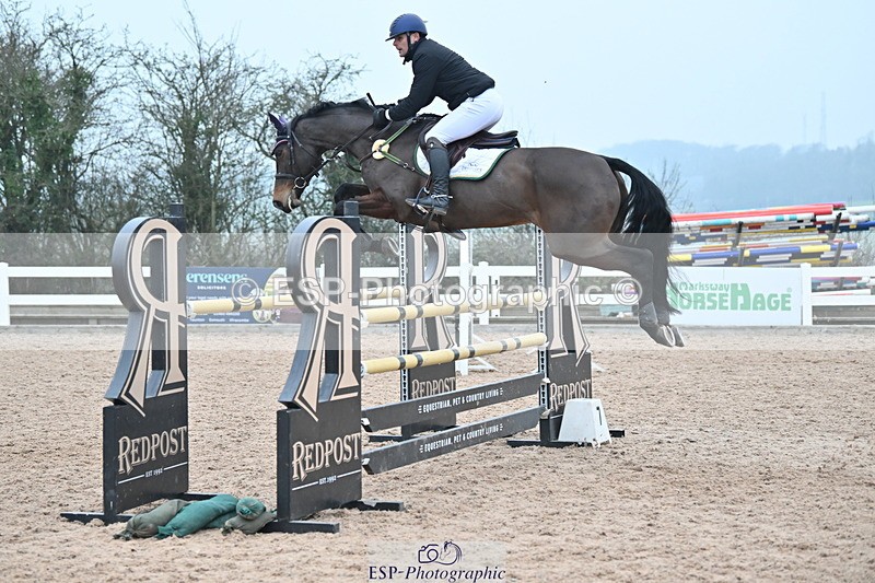 240113A-142611-02346 - Cls 13 Foxhunter and 1.20m Open