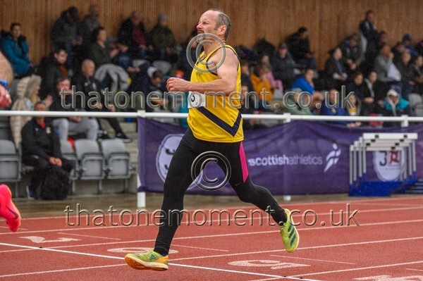 ComMast25-910322 - Track Male Set One