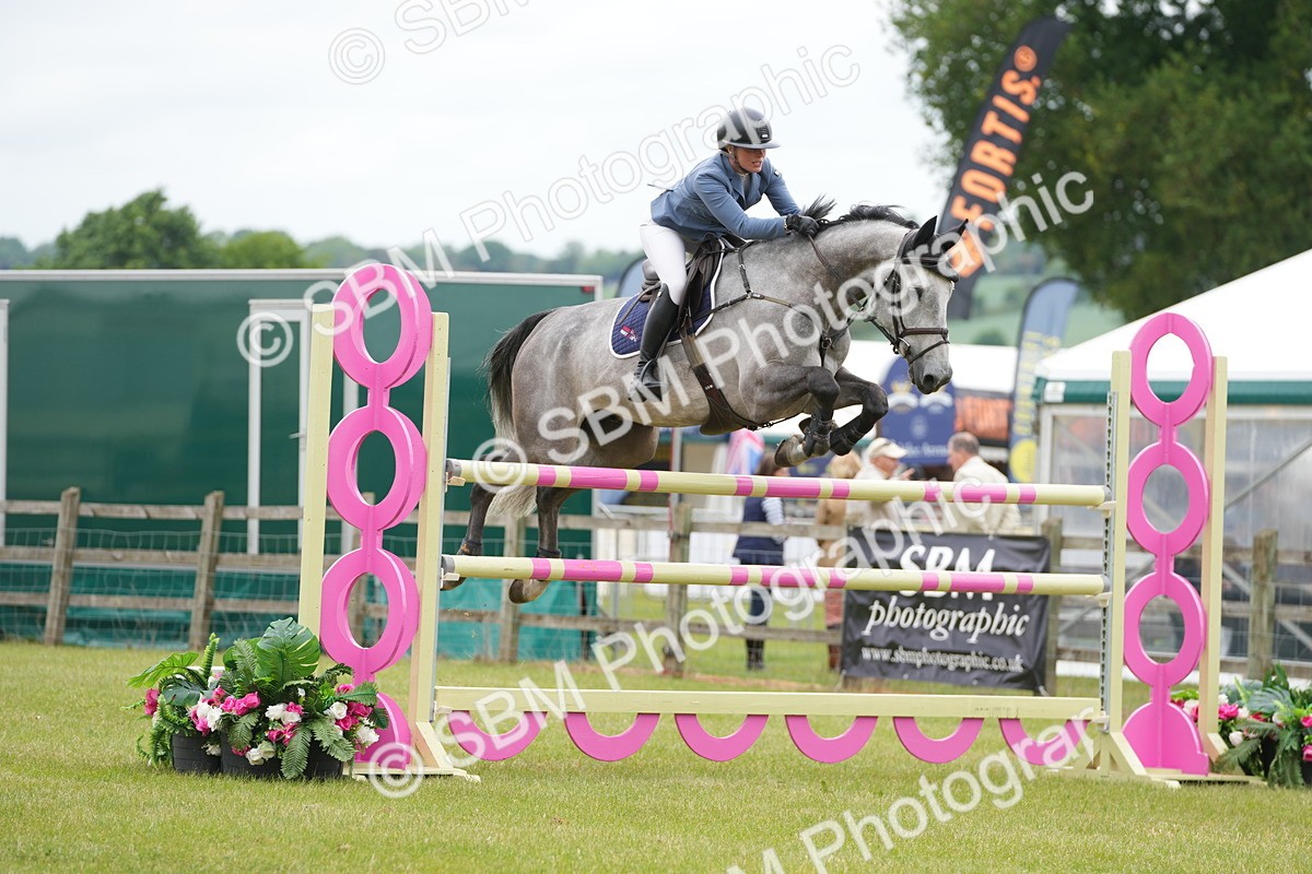 SBM_03183 - Class 201 - British Horse Feeds Speedi Beet Horse of the Year Show Grade  C