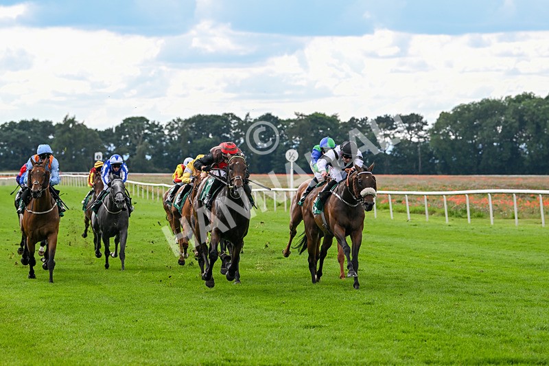 170724-Race 6-Roberto Caro-0438 - Race 6