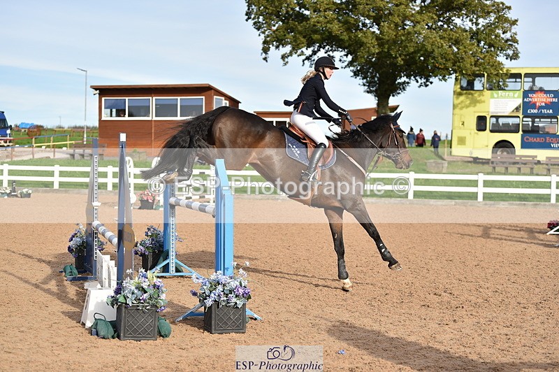 231015A-160406-09220 - Cls 27 1.10m Amateur Q 2nd R