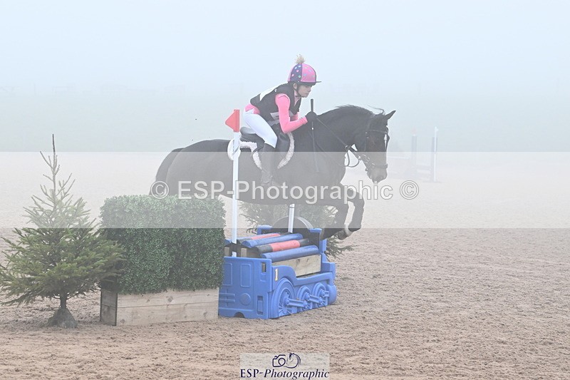 231021B-104615-00173 - 70cm