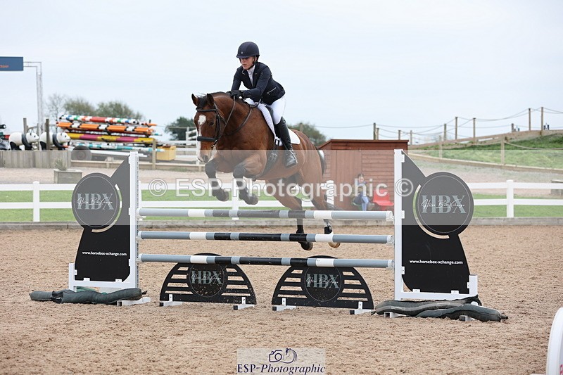 241101A-104909-01195 - FRI Cls 4 Snr 1.05m