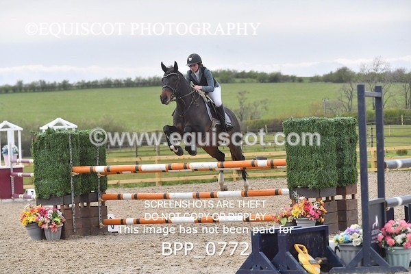 BPP_0772 - CLASS 9 SAT Senior Newcomers/ 1.10m Open