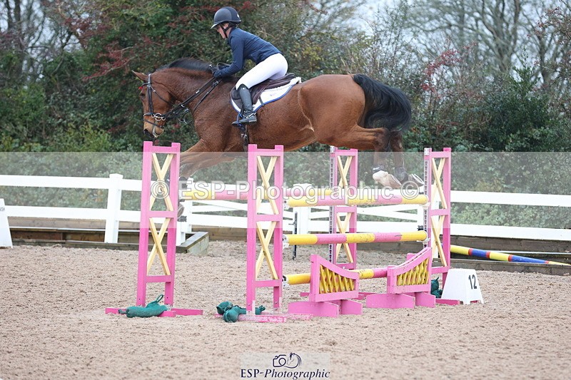 231112A-133956-04594 - Cls 20 Newcomers & 1.10m Open