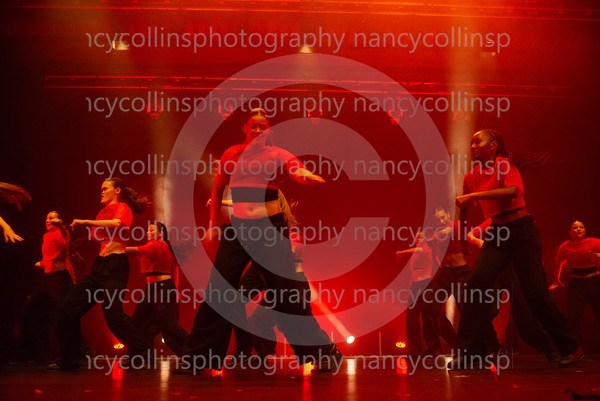 00929 - Nicki Minaj Medley