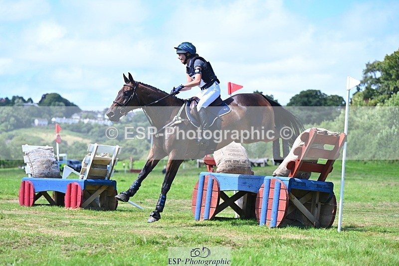 240811A-120351-02684 - 067-