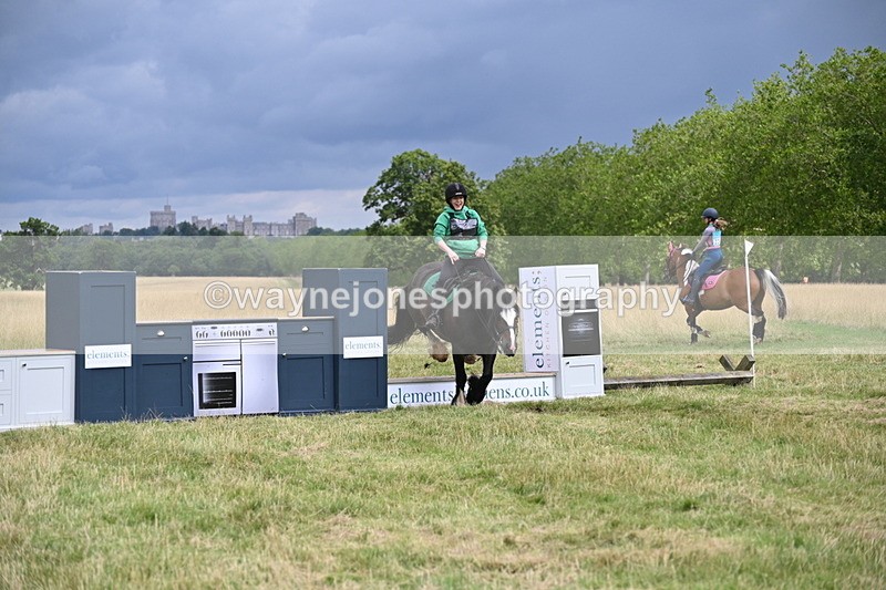 WJ6_2770 - Time at Jump 11:06 to 11:40