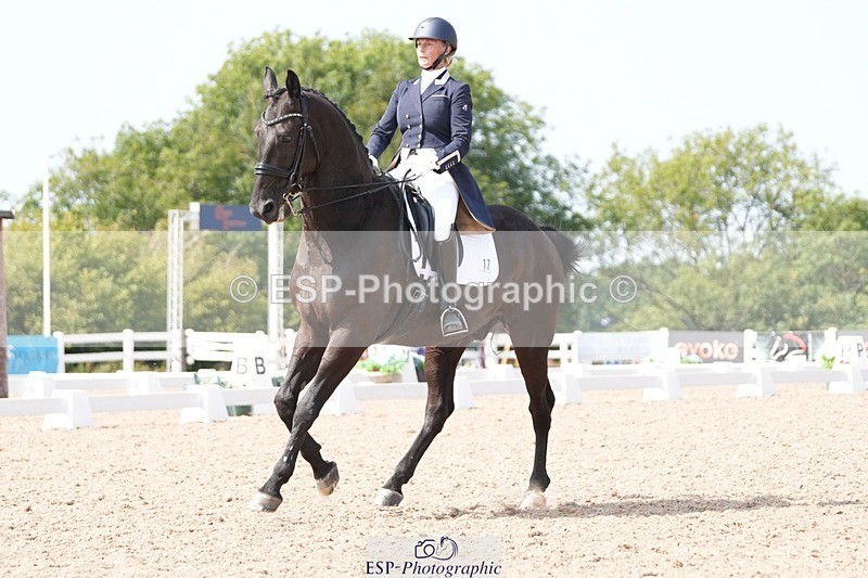 250815-151343-01992 - 017-elaine.scottFlorava