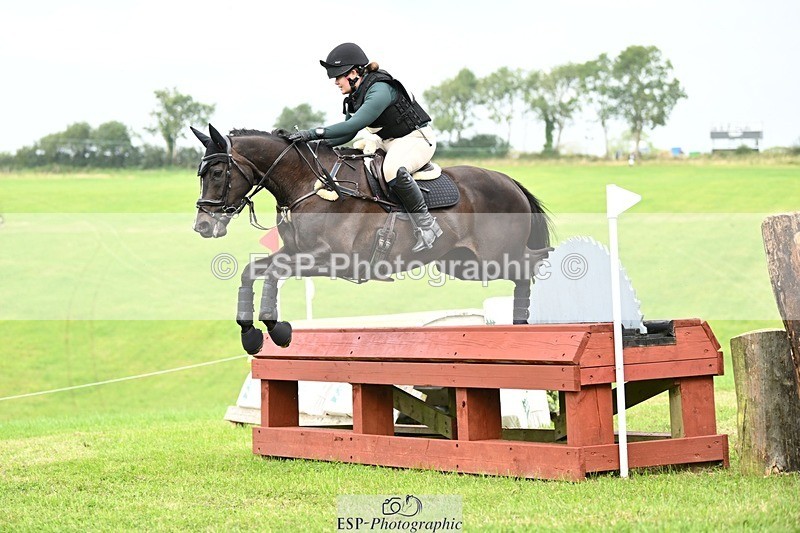 240831A-120038-02004 - 059-Vikki.Maddox-GOGETTHAT