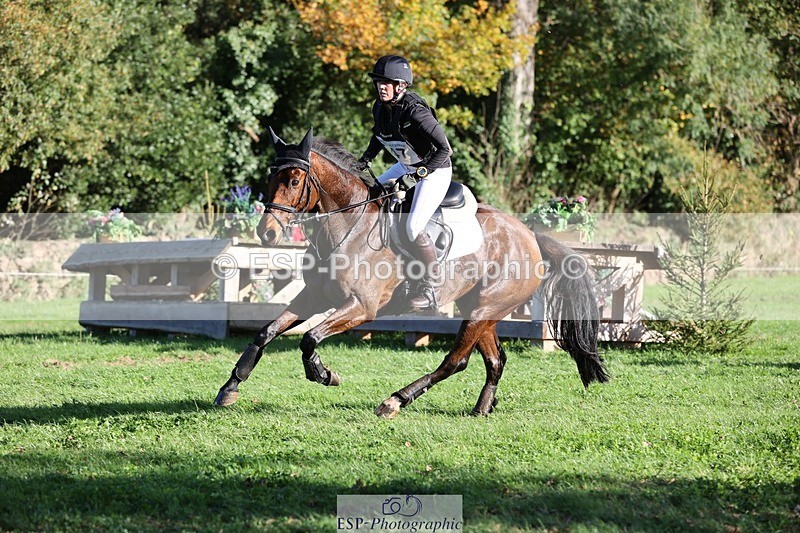 241026-145530-14420 - 547-Lara.Salter-NAOMIE.VAN.DE.BROUWERSHOEVE