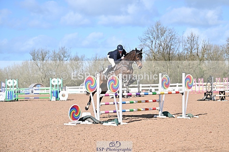 260311-131314-00489 - Cls 4 Newcomers and 1.10m