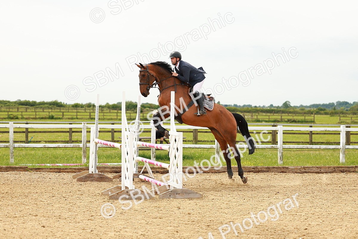 SBM_001211 - Class 3 - Senior Discovery - 1.00m
