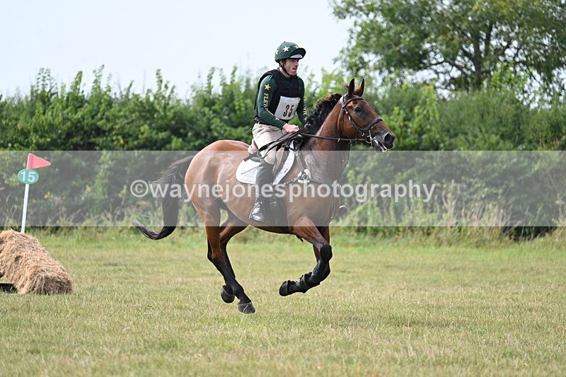 WJ7_7373 - 60cm XC Time 13:54 to 14:20