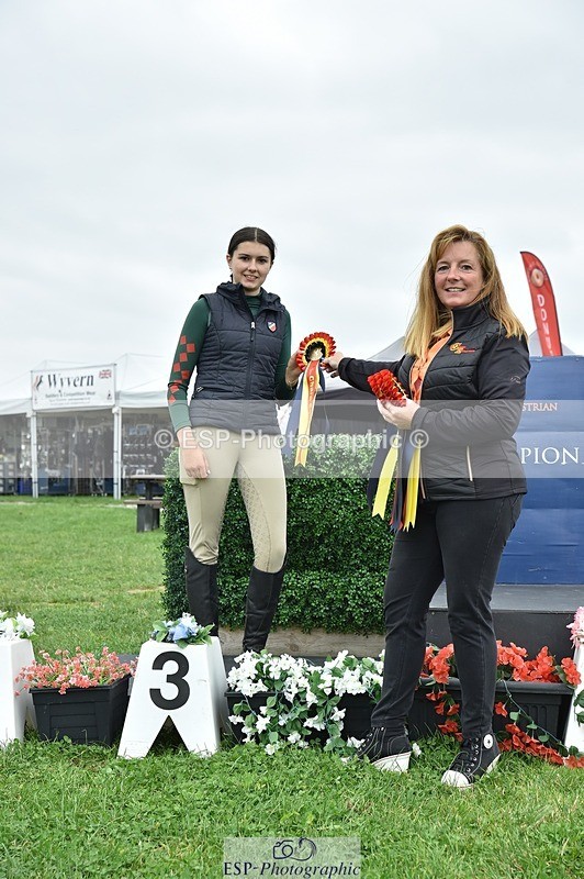 240831A-142612-03933 - 90 Presentations