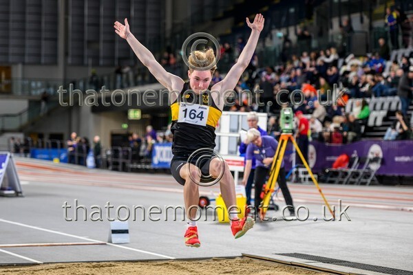 SenInd26-917417 - Field Male