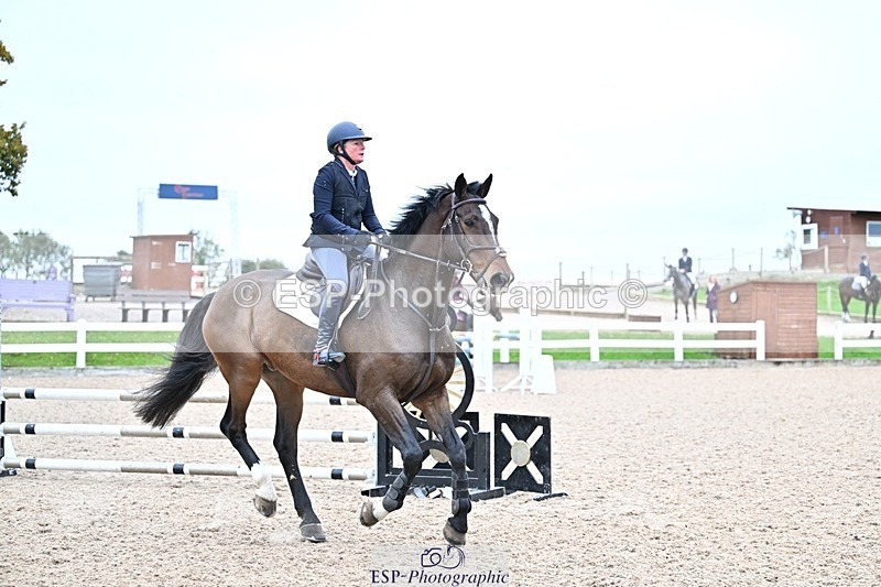 251015-104343-00093 - Cls 1 British Novice and 90cm Open