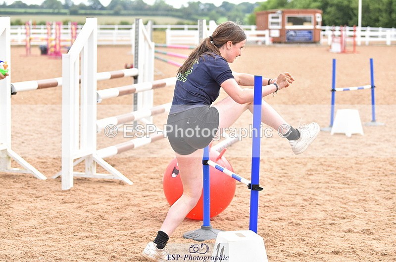 230609A-181618-01886 - Jolly Jumps Ride and Run