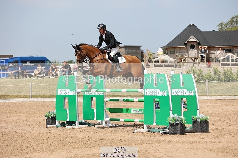 250725-135638-03118 - Cls 3 Snr Foxhunter