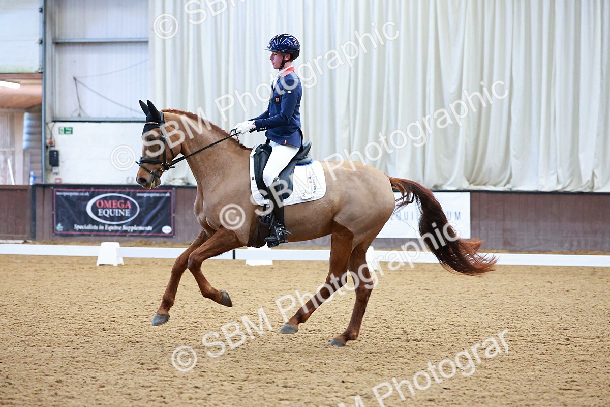 SBM_001334 - Class 18-15-16-22 - Elementary 5 Novice 5-Novice 6