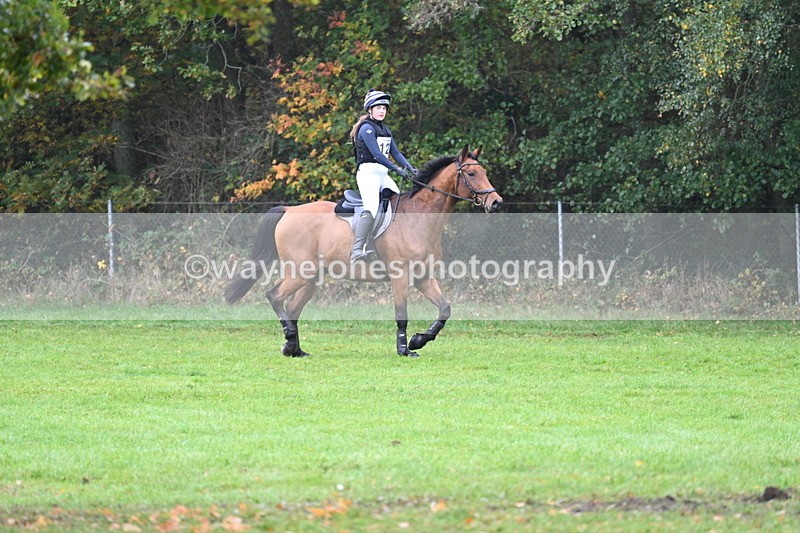 WJ7_3029 - Time 10:47 to 11:11 at the water