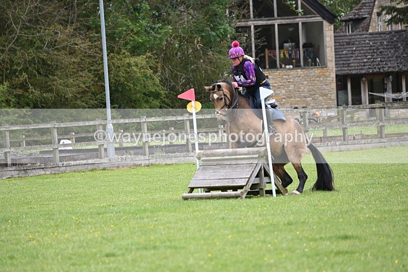 WJ6_3910 - Class 6 80cm