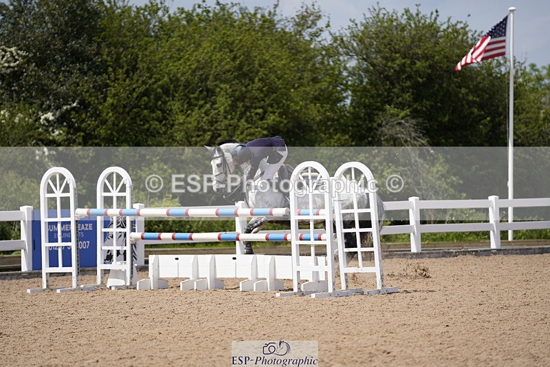 230528A-141158-07700 - Cls 34 1.05m Amateur Quali