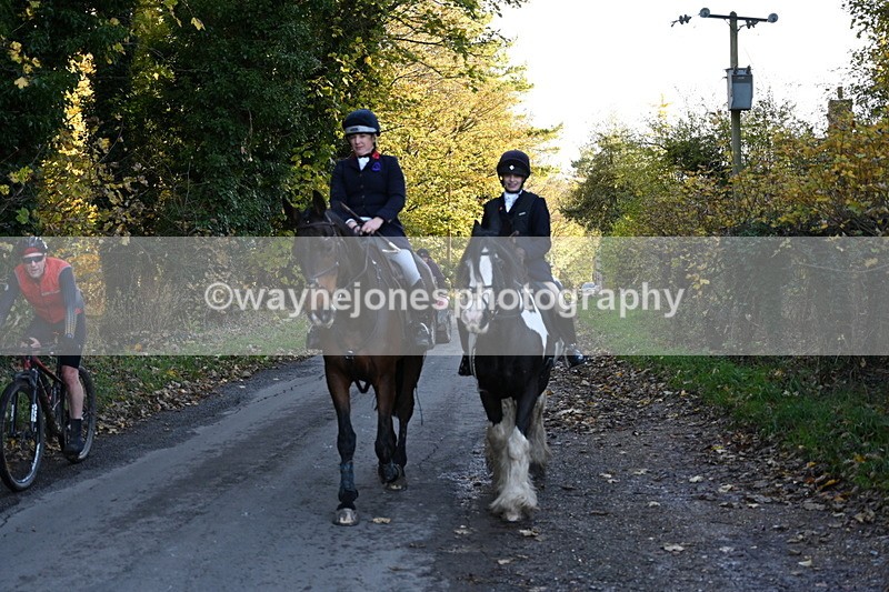 WJ6_9652 - Walk Home